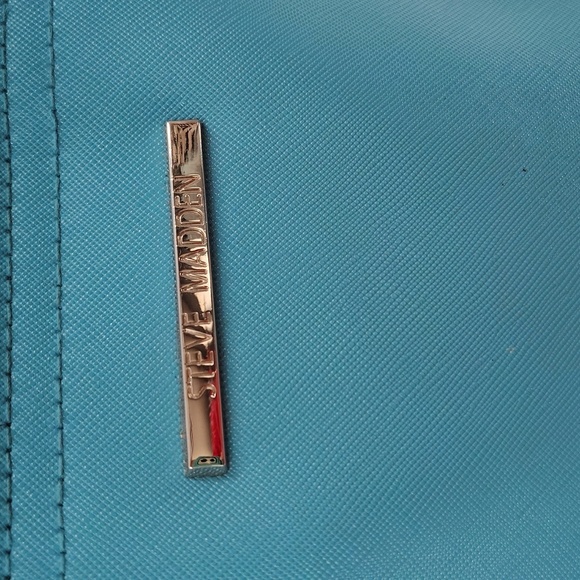 Steve Madden Teal Blue Zip Top Partial Chain Strap Crossbody Bag - Picture 2 of 9